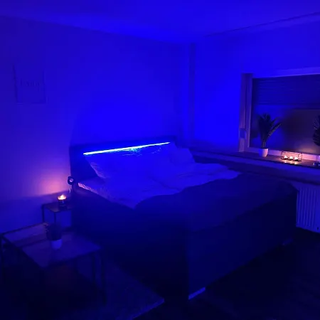 Relax Oasis With 65 Smarttv, Kitchen And Balcony Lägenhet *