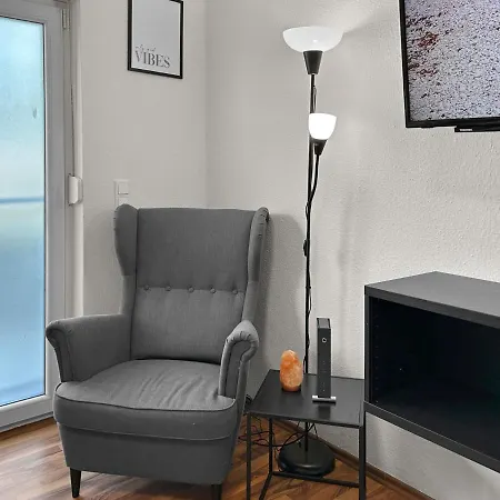 Lägenhet Relax Oasis With 65 Smarttv, Kitchen And Balcony
